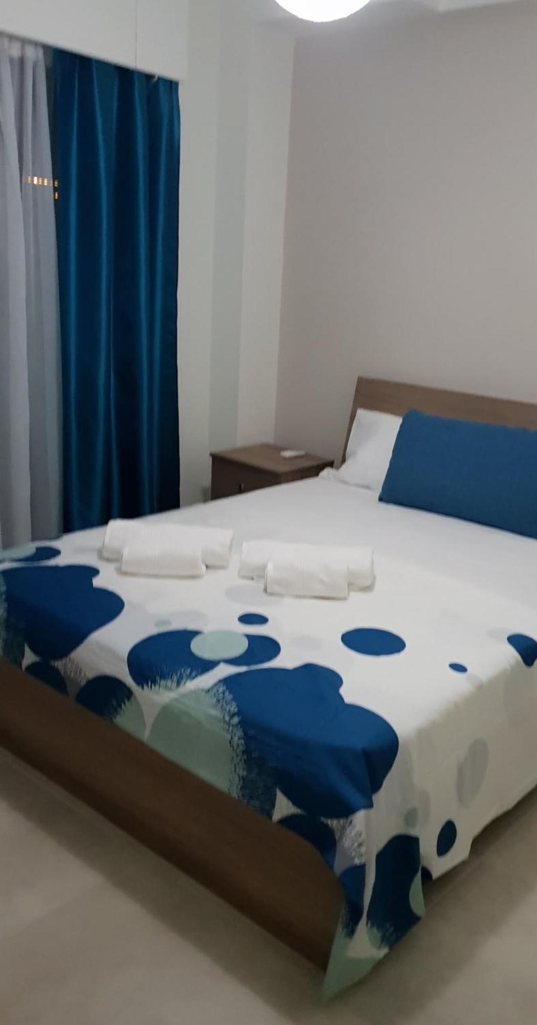 By The Way Apartment Larnaca Exterior foto